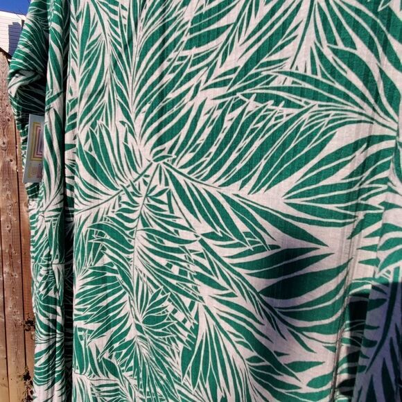 LuLaRoe Sarah Cardigan  - Picture 10 of 10